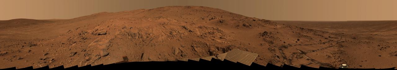 Panoramic view of the surface of Mars taken from the Spirit rover's panoramic camera 